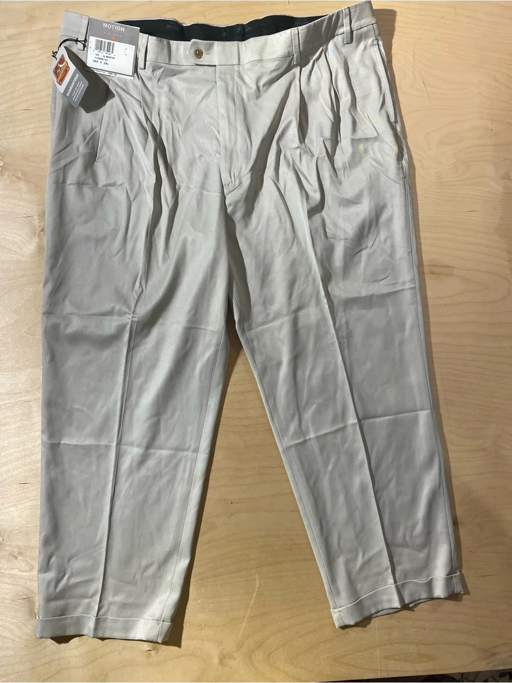 Savane Men's Motion Stretch Dress Pants - Light Gray 46 x 28 (SX)